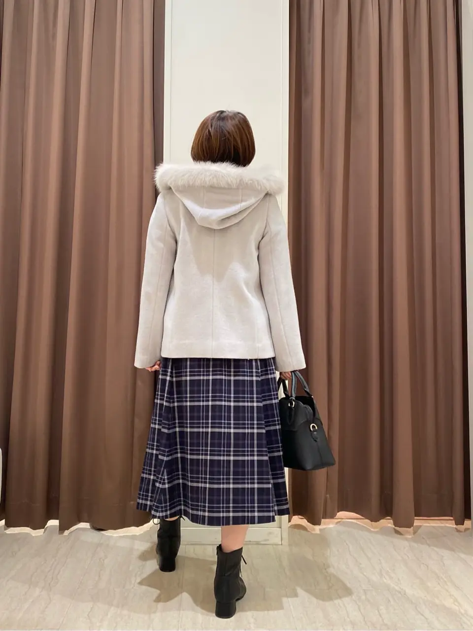 ANY SIS 岩本 コーディネート画像