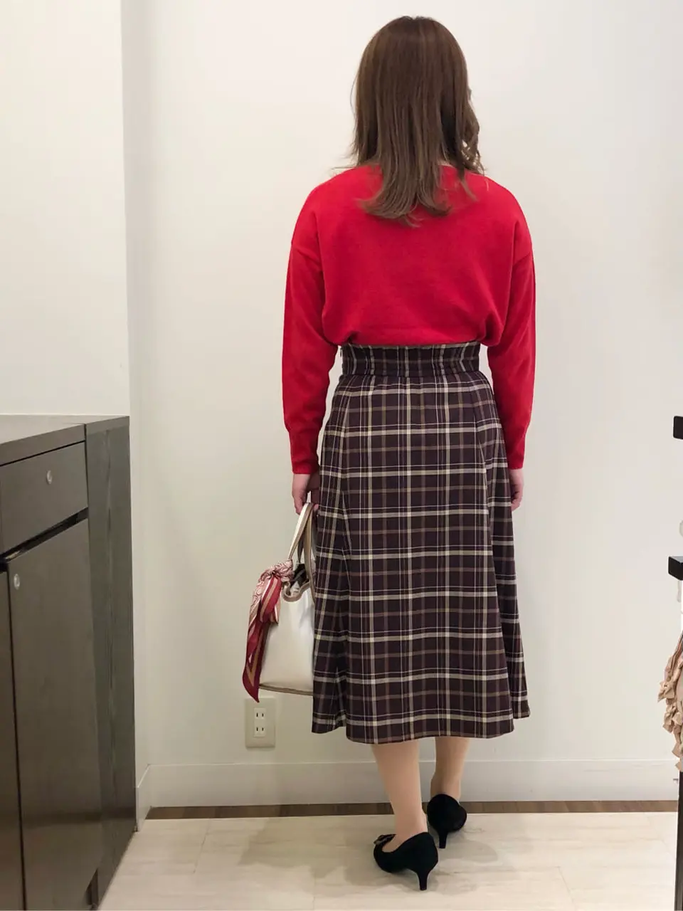 ANY SIS スタッフ コーディネート画像