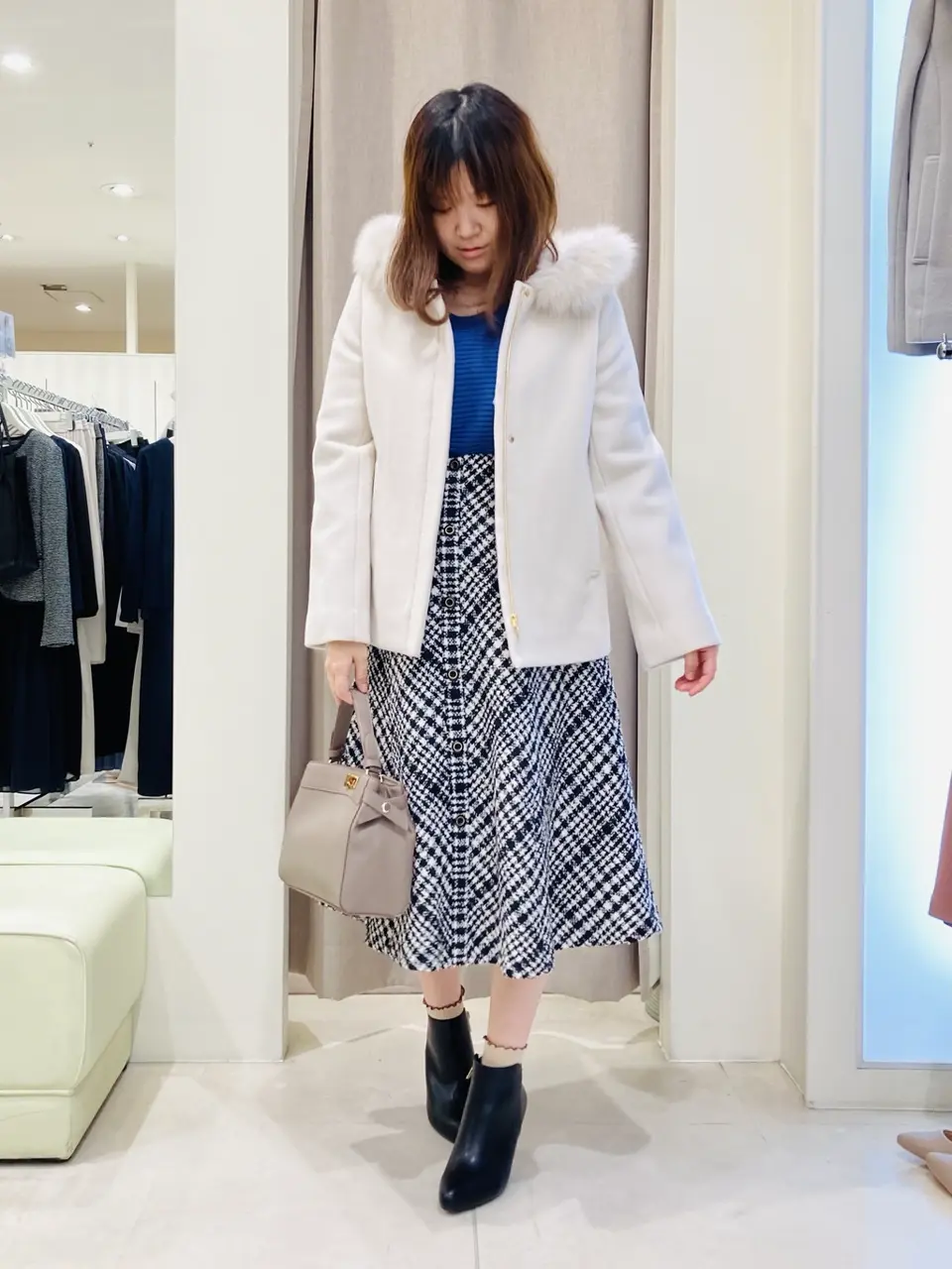 ANY SIS 川根　彩 コーディネート画像