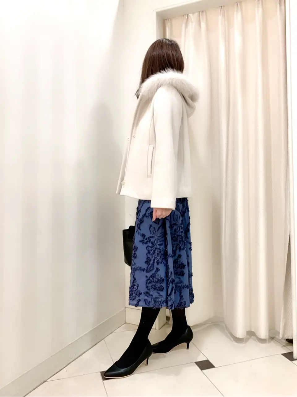 ANY SIS 金井 コーディネート画像