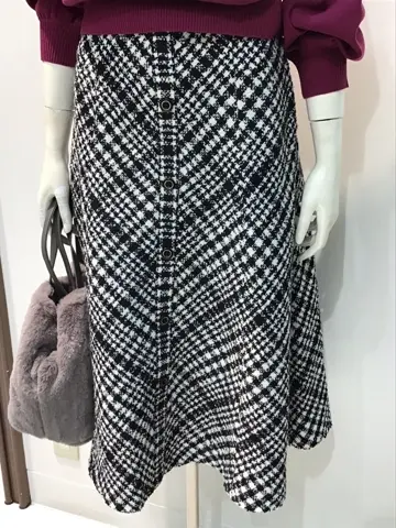 ANY SIS 布川 コーディネート画像