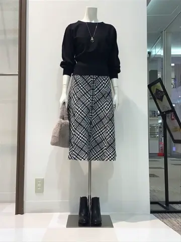 ANY SIS 布川 コーディネート画像