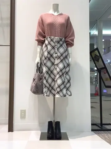 ANY SIS 布川 コーディネート画像