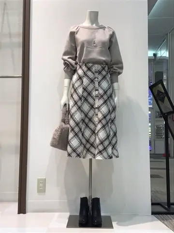 ANY SIS 布川 コーディネート画像