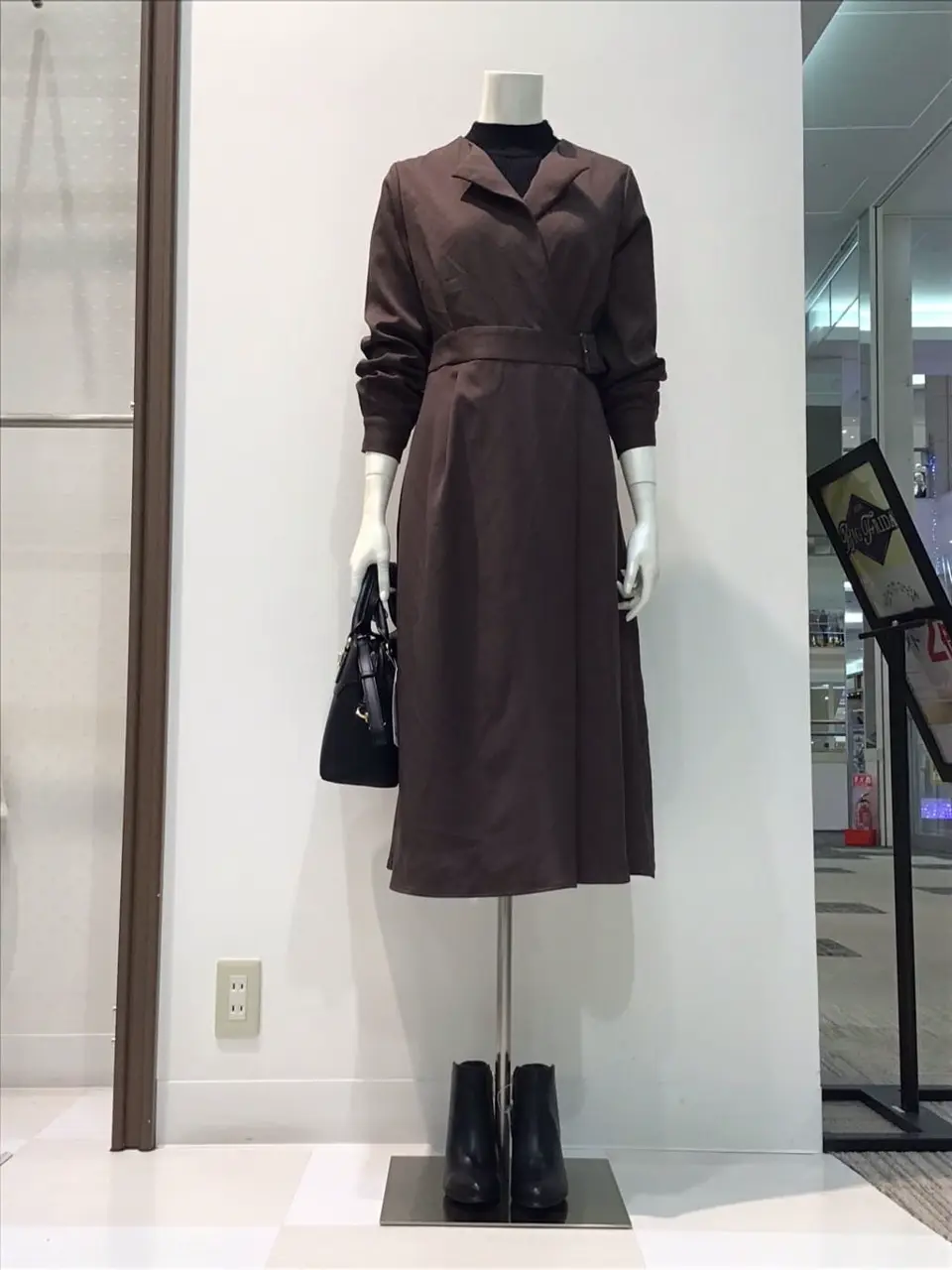 ANY SIS 布川 コーディネート画像