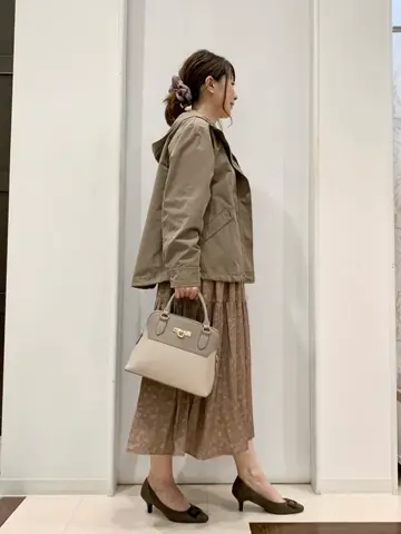 ANY SIS 横田 コーディネート画像