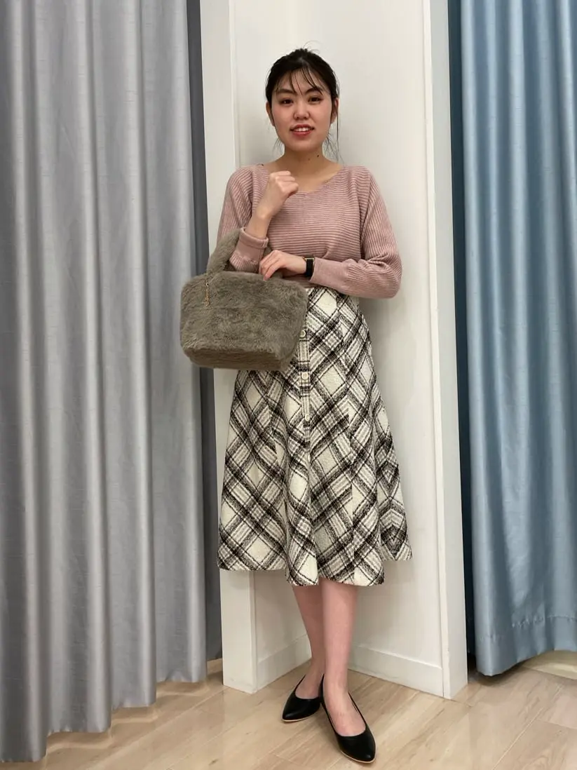 ANY SIS 古田(足立) コーディネート画像