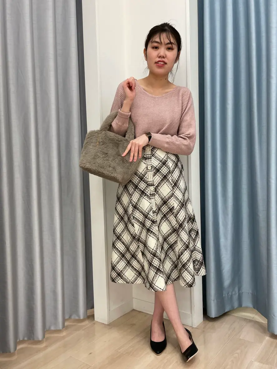 ANY SIS 古田(足立) コーディネート画像