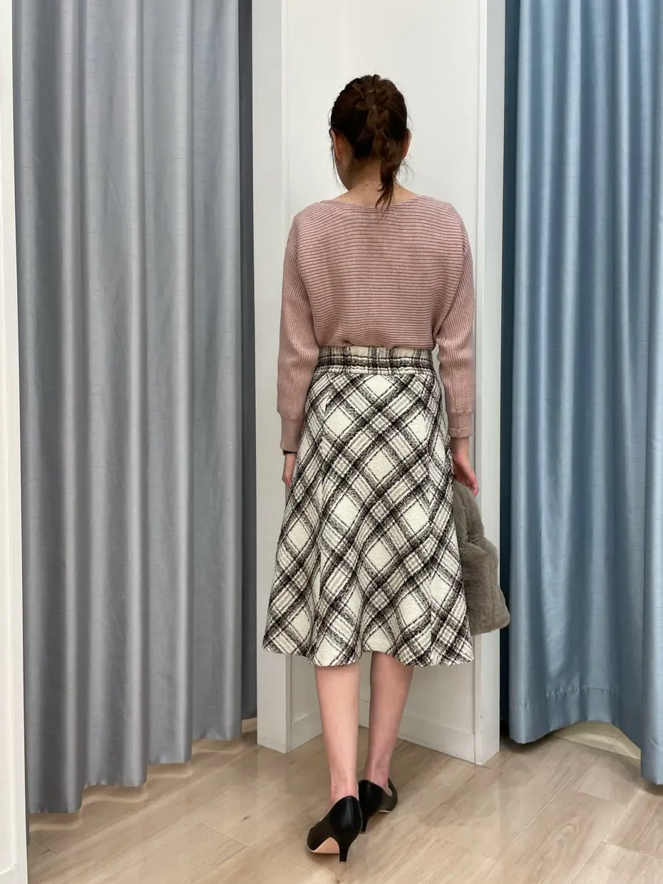 ANY SIS 古田(足立) コーディネート画像