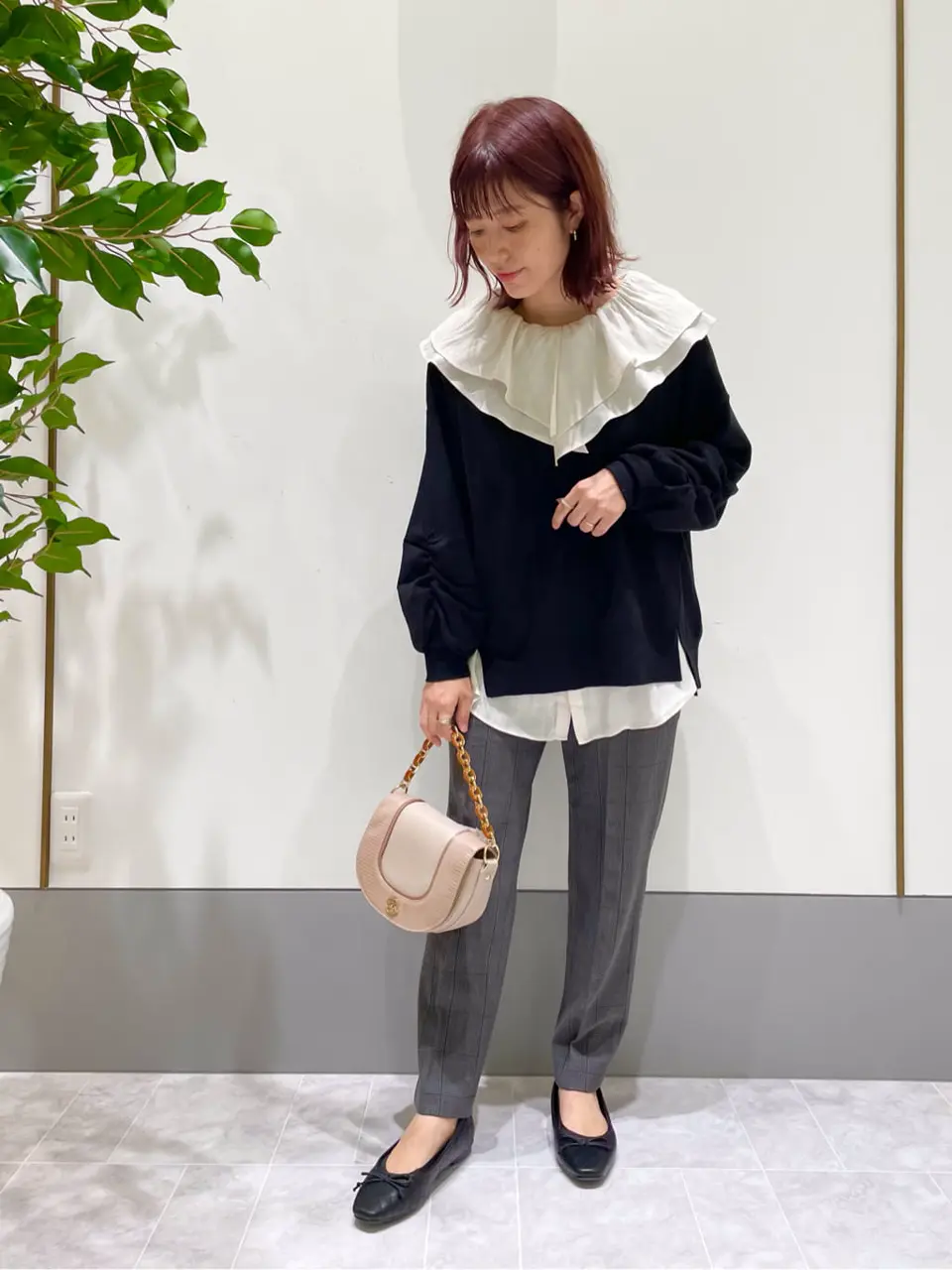 ANY SIS スタッフ コーディネート画像