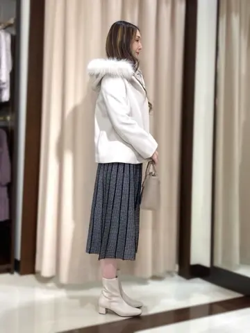 ANY SIS STAFF コーディネート画像