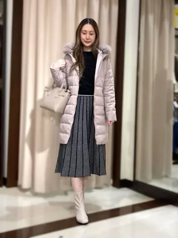 ANY SIS STAFF コーディネート画像