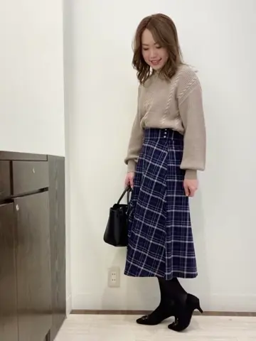 ANY SIS スタッフ コーディネート画像