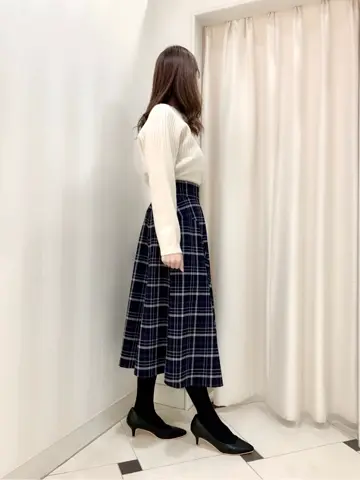 ANY SIS 金井 コーディネート画像