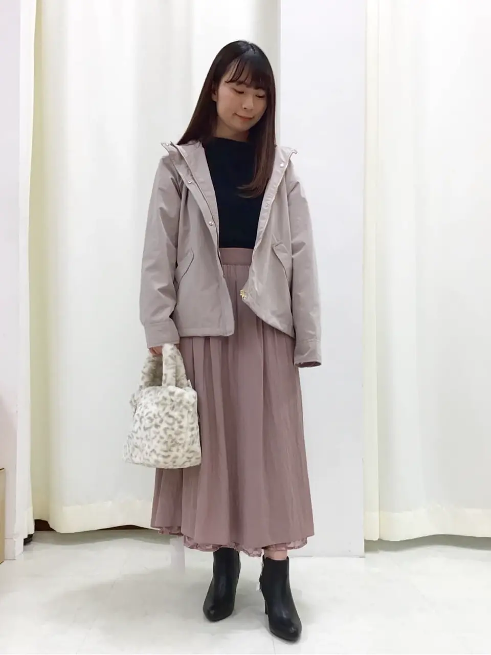  スタッフ コーディネート画像