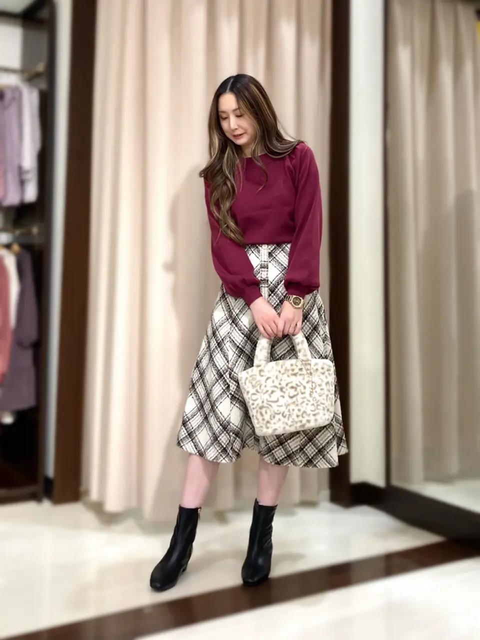 ANY SIS STAFF コーディネート画像