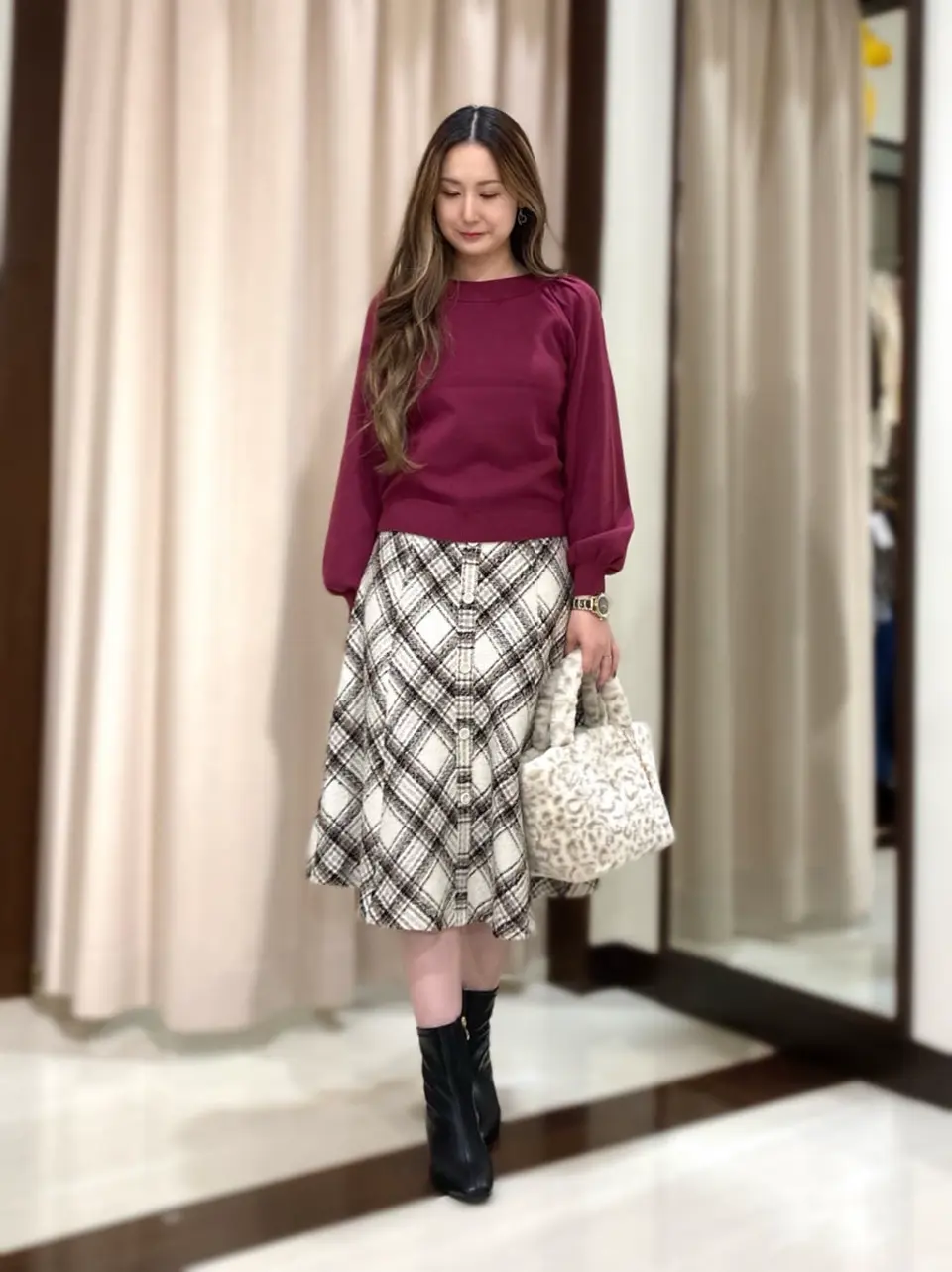 ANY SIS STAFF コーディネート画像