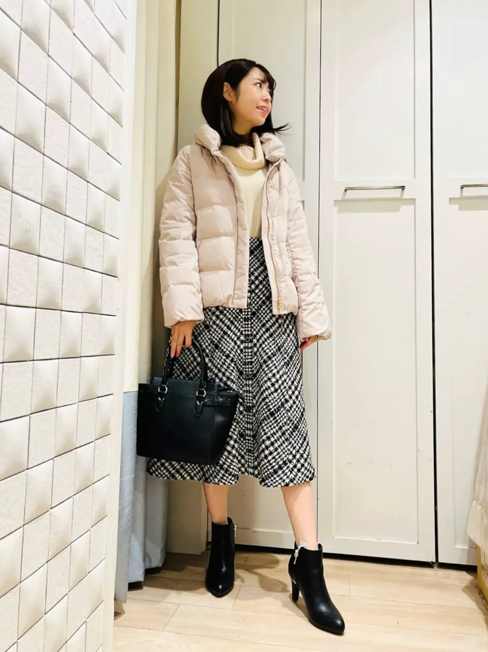 ANY SIS スタッフ コーディネート画像