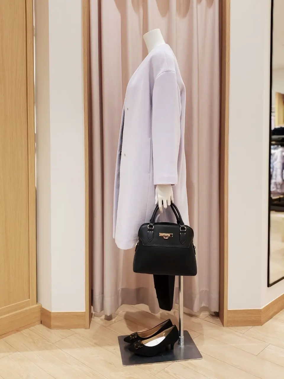 ANY SIS 岩田 コーディネート画像