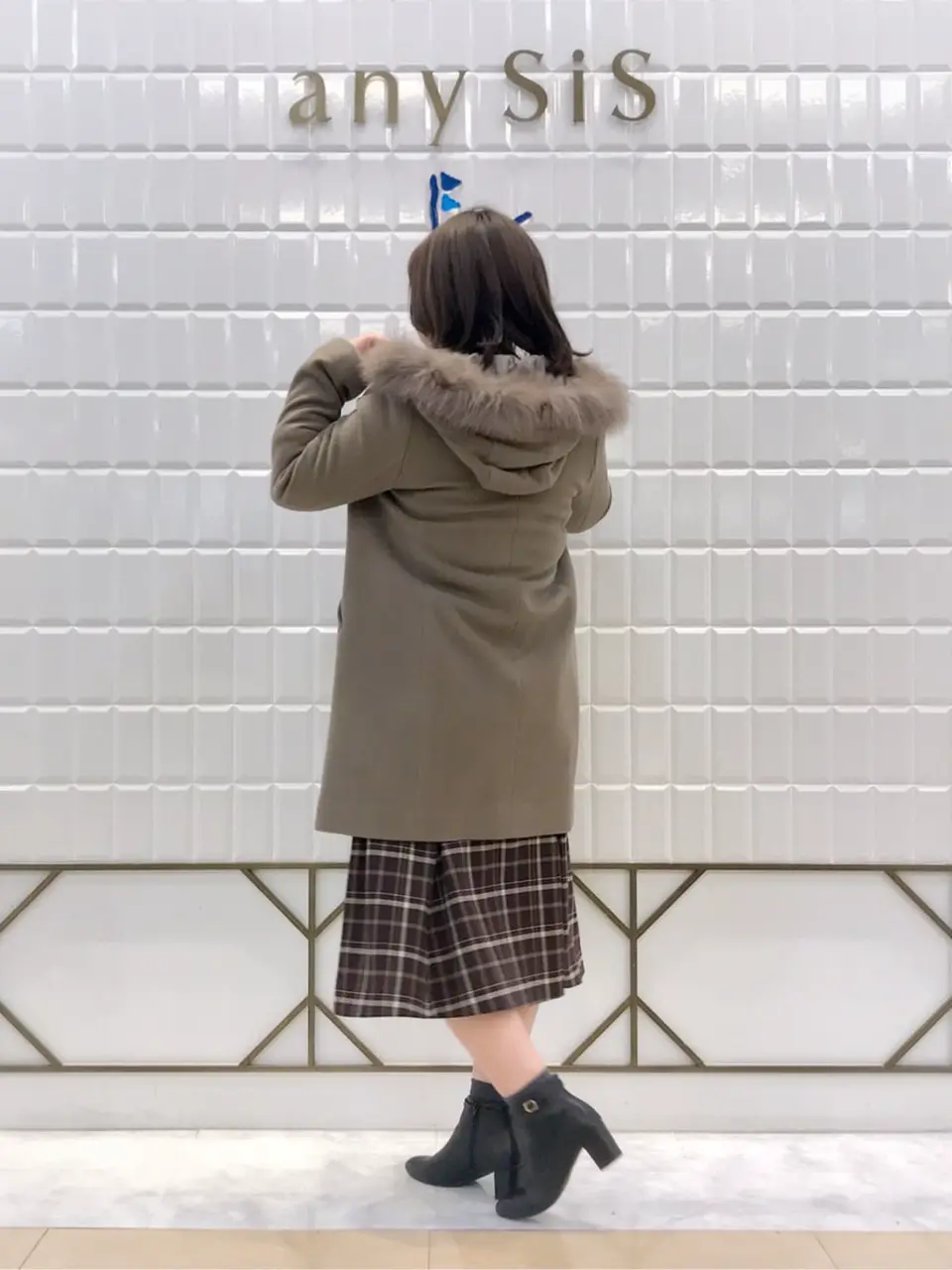 ANY SIS 中山 コーディネート画像