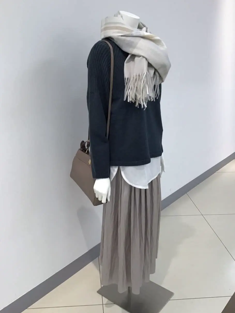 ANY SIS 橋本 コーディネート画像