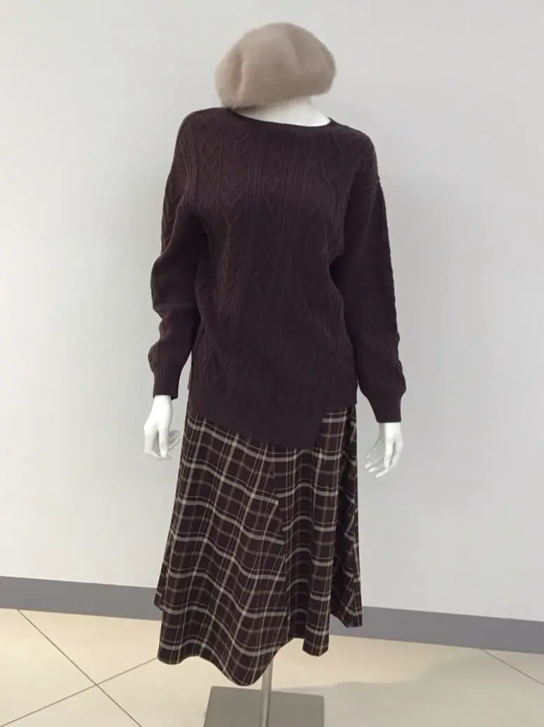 ANY SIS 橋本 コーディネート画像