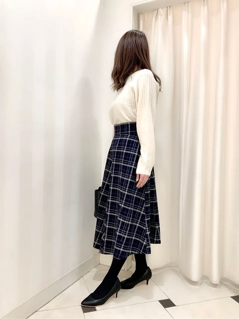 ANY SIS 金井 コーディネート画像