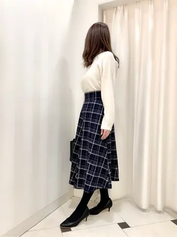 ANY SIS 金井 コーディネート画像