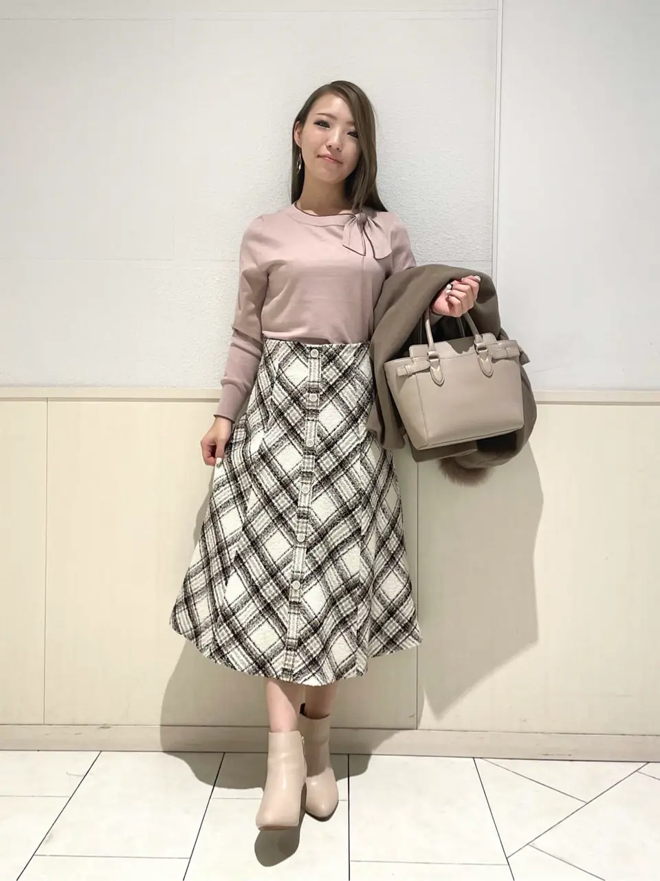 ANY SIS 土居 コーディネート画像