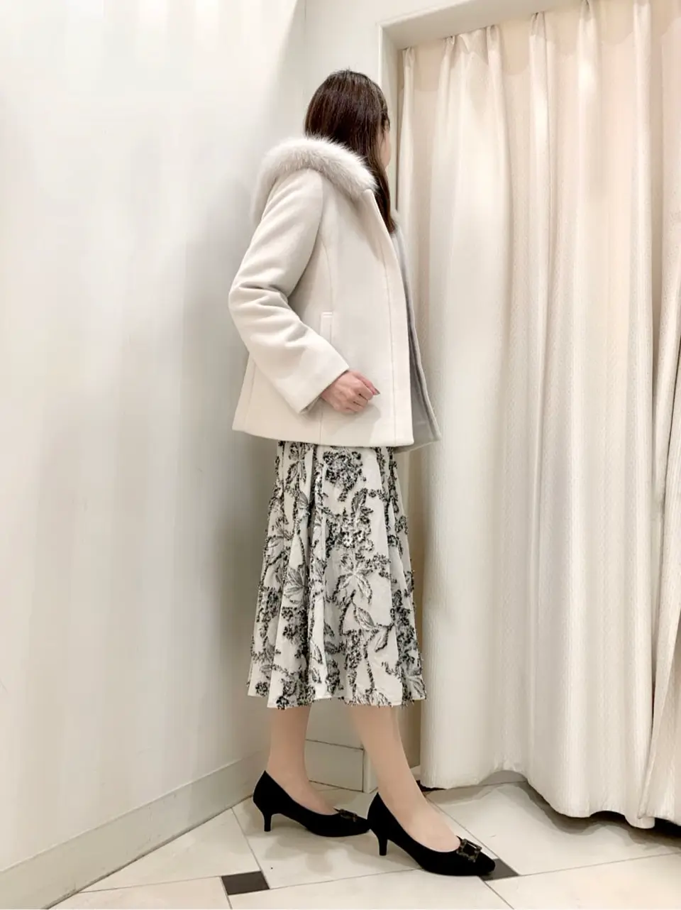 ANY SIS 金井 コーディネート画像