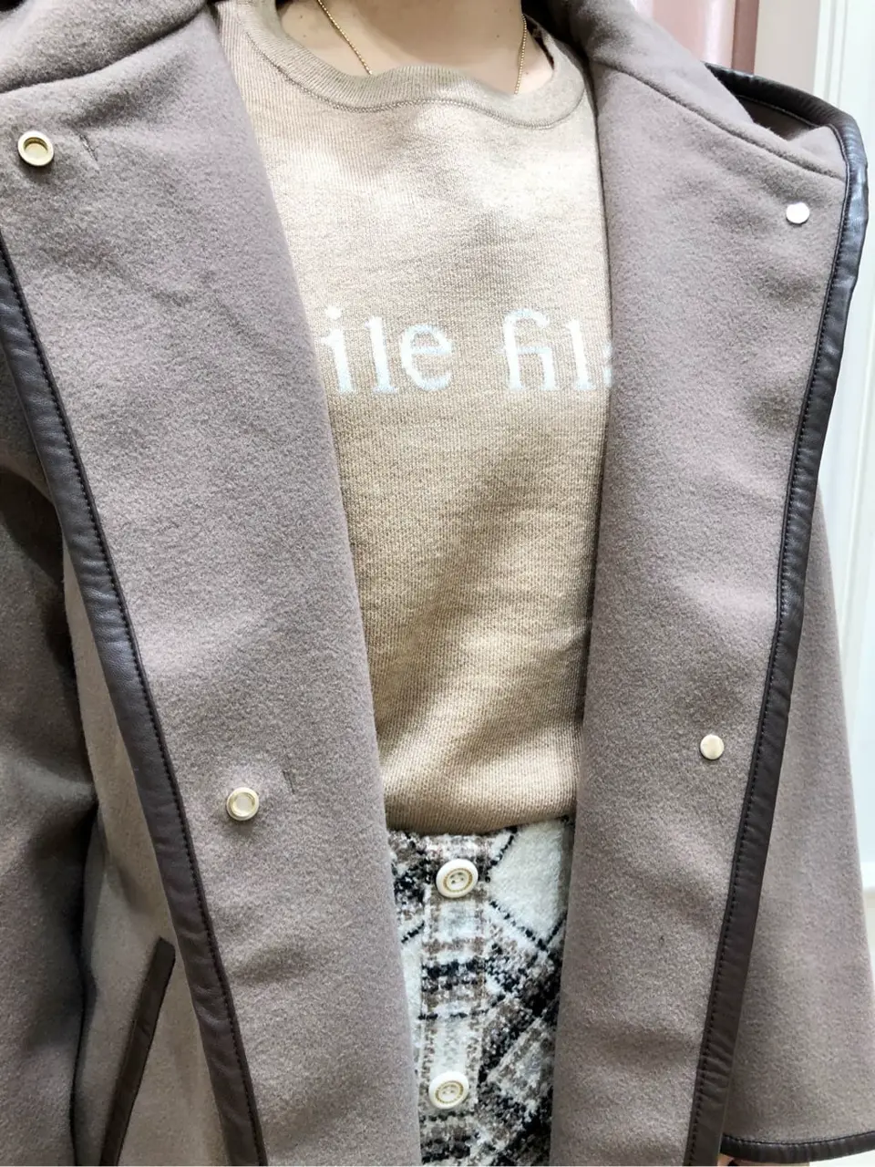 ANY SIS スタッフ コーディネート画像