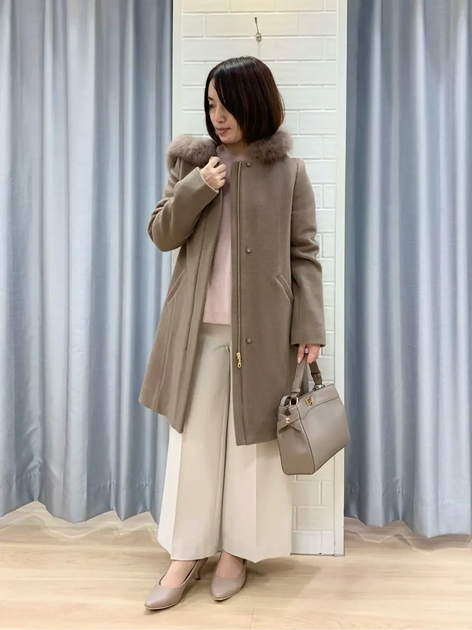 ANY SIS 丸岡 コーディネート画像