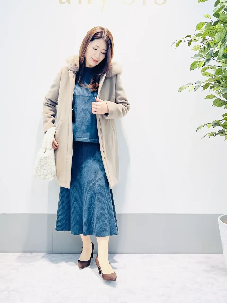 ANY SIS 岡本 コーディネート画像