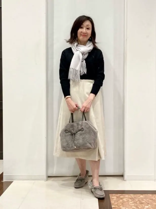 ANY SIS スタッフ コーディネート画像