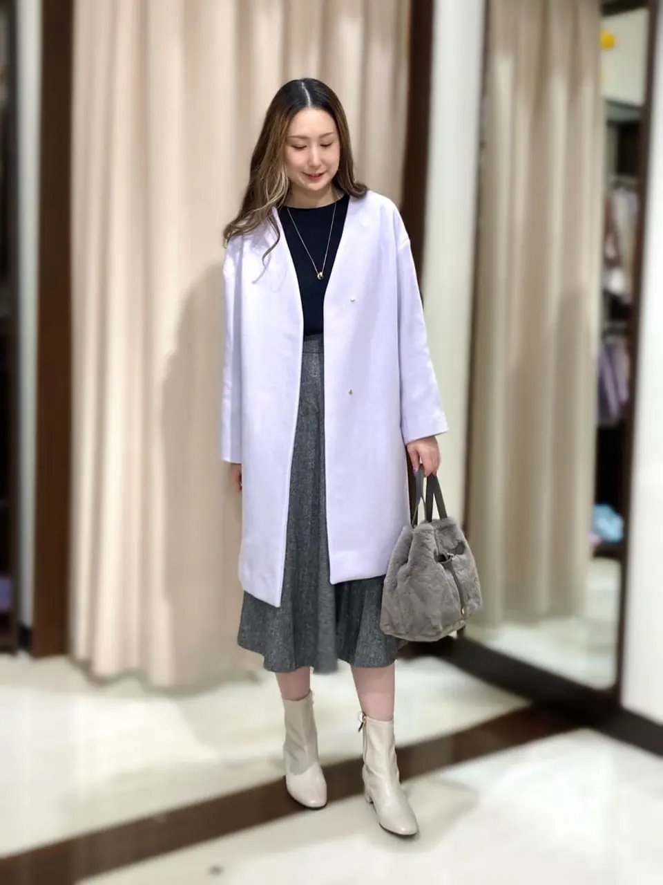 ANY SIS STAFF コーディネート画像