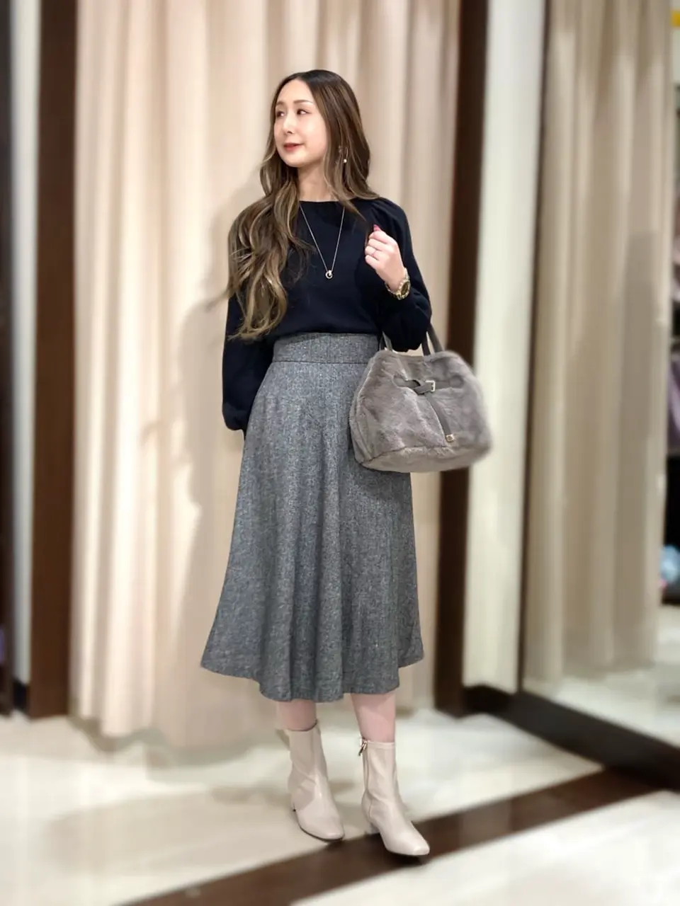 ANY SIS STAFF コーディネート画像