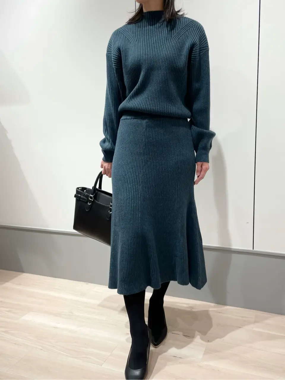 ANY SIS 山本 コーディネート画像