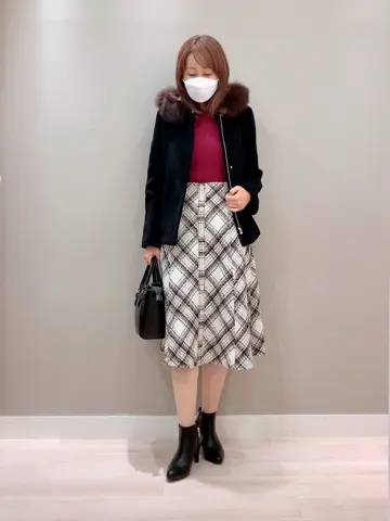 ANY SIS スタッフ コーディネート画像