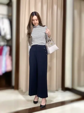 ANY SIS STAFF コーディネート画像