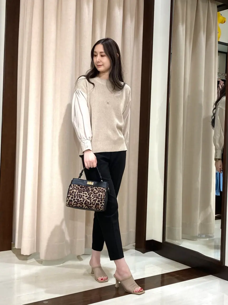 ANY SIS STAFF コーディネート画像