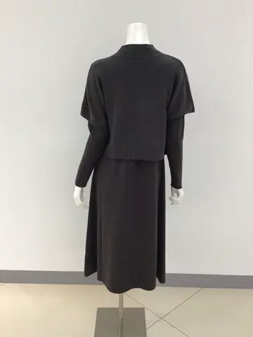 ANY SIS 橋本 コーディネート画像