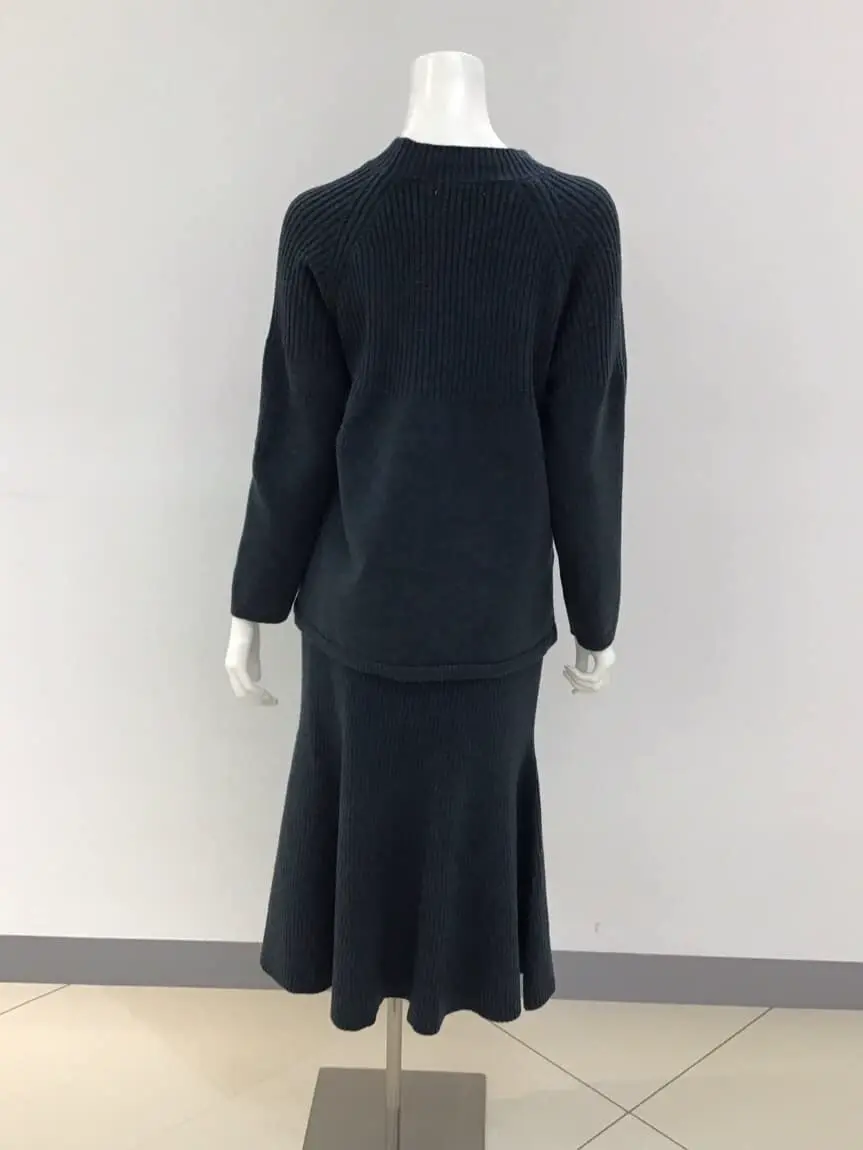 ANY SIS 橋本 コーディネート画像