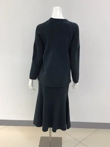 ANY SIS 橋本 コーディネート画像