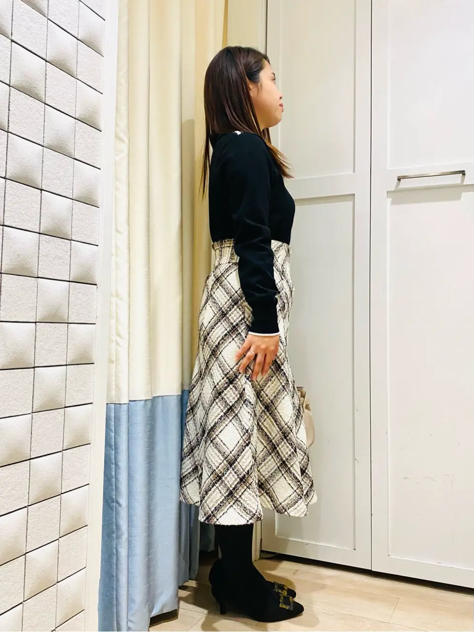 ANY SIS スタッフ コーディネート画像