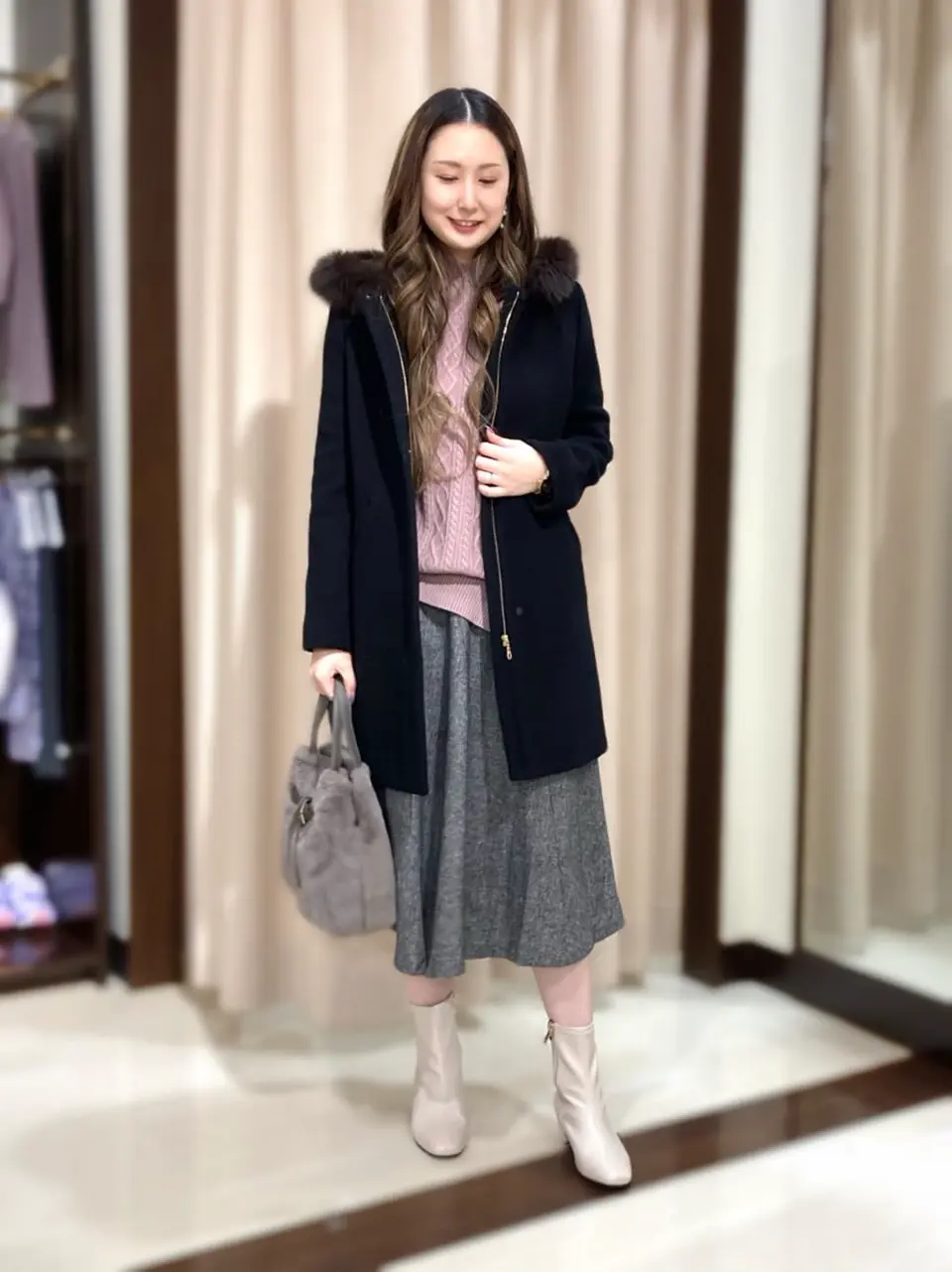 ANY SIS STAFF コーディネート画像