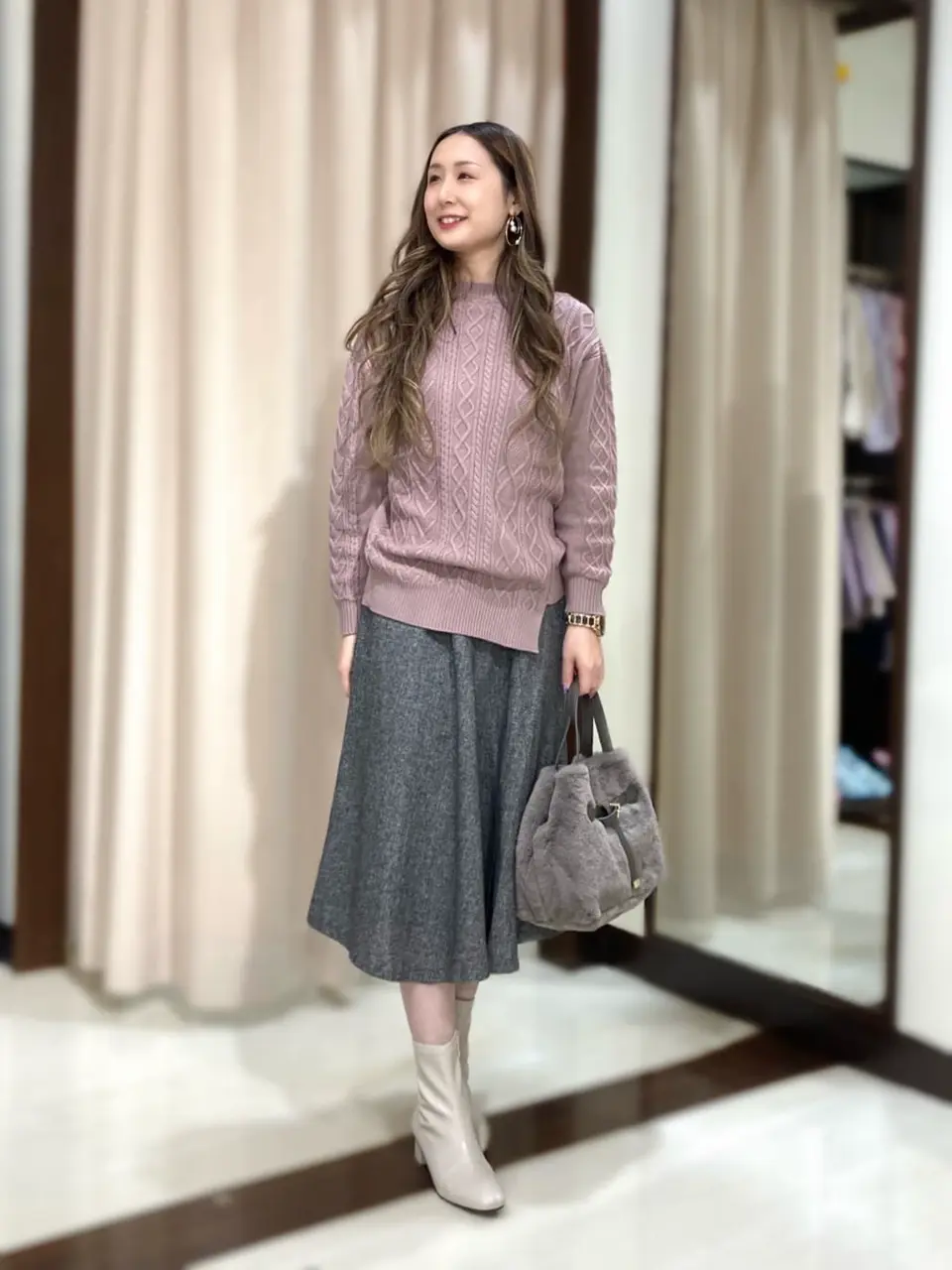 ANY SIS STAFF コーディネート画像