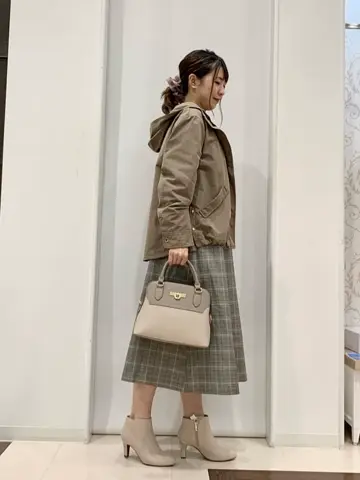 ANY SIS 横田 コーディネート画像