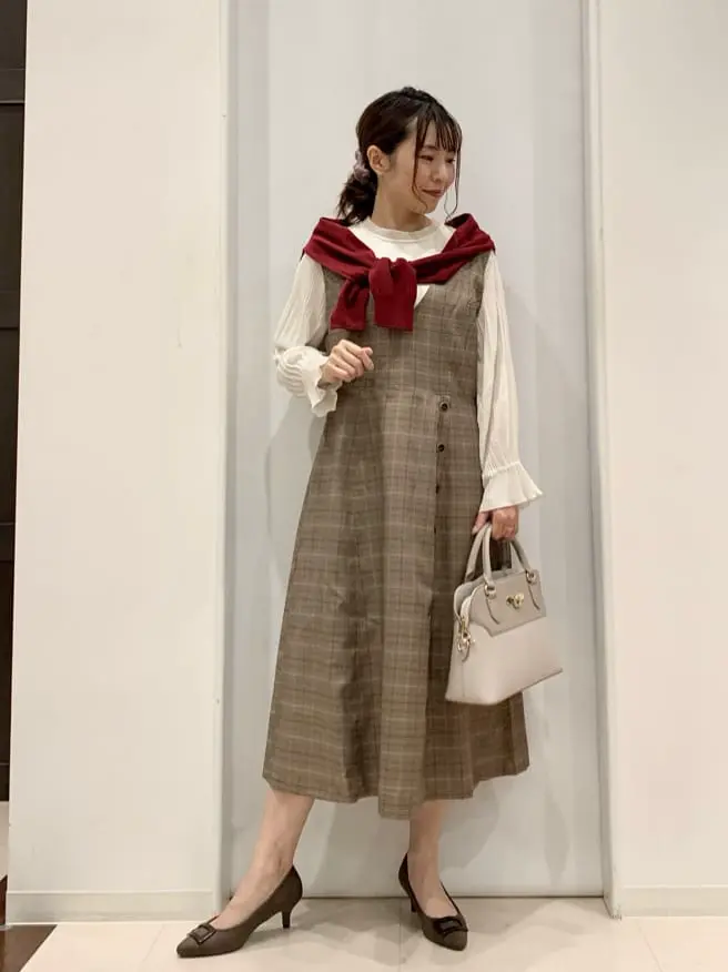 ANY SIS 横田 コーディネート画像