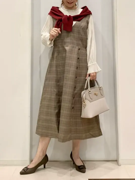 ANY SIS 横田 コーディネート画像