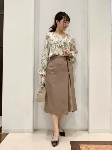 ANY SIS 横田 コーディネート画像